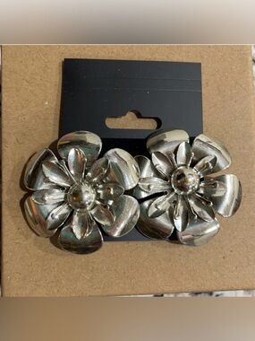 Vintage Silver Floral Clip-On Earrings